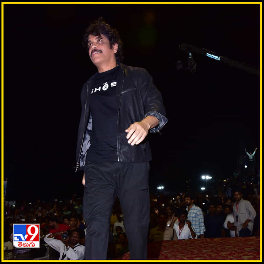 వేదికపై అక్కినేని అందగాళ్లు