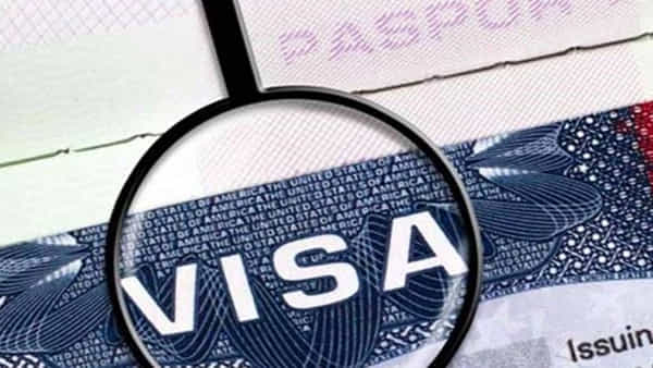 US VISA: ఉద్యోగాల కోసం అమెరికా వెళ్లాలనుకునేవారికి గుడ్ న్యూస్.. భారతీయులకు ప్రాధాన్యత..