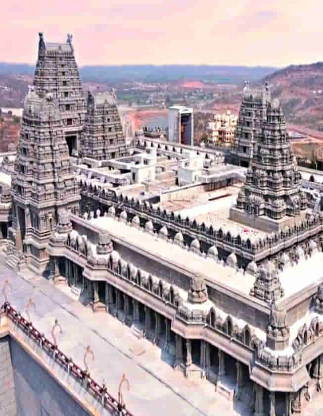 Yadadri Temple: ఈ నెల 25 న యాదాద్రి ఆలయం మూసివేత.. అన్ని రకాల సేవలు రద్దు.. తిరిగి ఆ రోజునే ఓపెనింగ్..