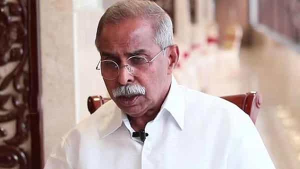 YS Viveka Murder Case: వివేకా హత్యకేసు విచారణ మరో రాష్ట్రానికి బదిలీ.. వివేకా కూతురు సునీత పిటిషన్పై సుప్రీం తీర్పు..
