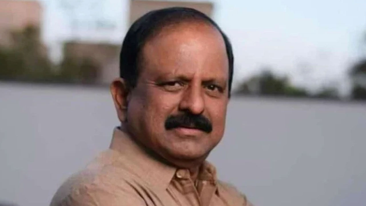 Anand Mamani: కర్ణాటక డిప్యూటీ స్పీకర్‌ ఆనంద్‌ కన్నుమూత.. నివాళులర్పించిన సీఎం బసవరాజు బొమ్మై..