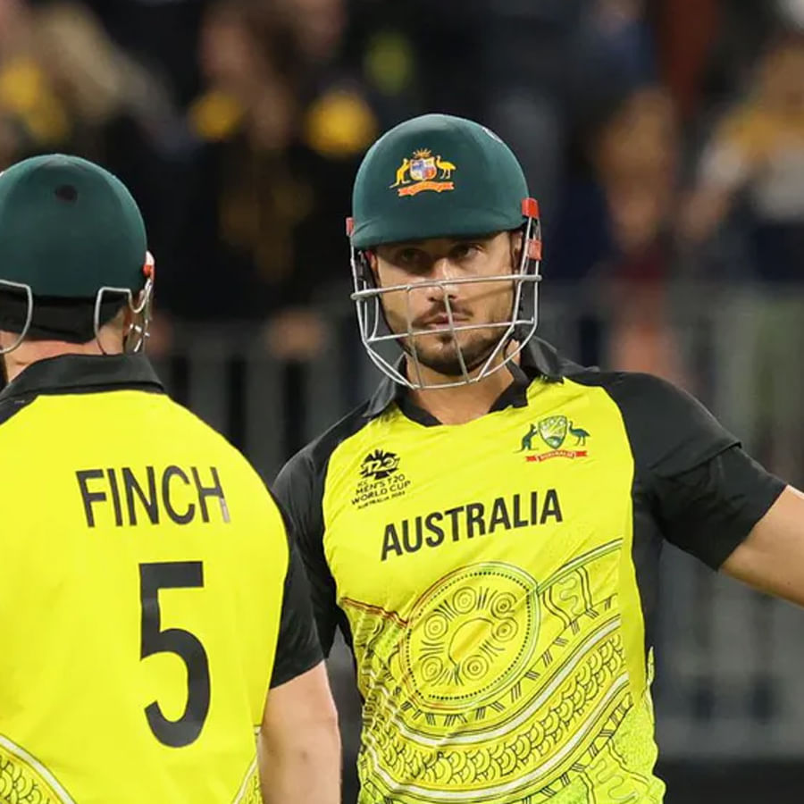 ఈ మ్యాచ్‌లో స్టోయినిస్ కేవలం 17 బంతుల్లోనే అర్ధ సెంచరీ సాధించాడు. దీంతో అంతర్జాతీయ టీ20ల్లో ఆస్ట్రేలియా తరపున అత్యంత వేగవంతమైన అర్ధ సెంచరీ సాధించిన బ్యాటర్‌గా ఘనత సాధించడమే కాదు.. టీ20 ప్రపంచకప్‌లో ఫాస్టెస్ట్ హాఫ్ సెంచరీ సాధించిన బ్యాటర్స్ లిస్టులో చేరాడు. 