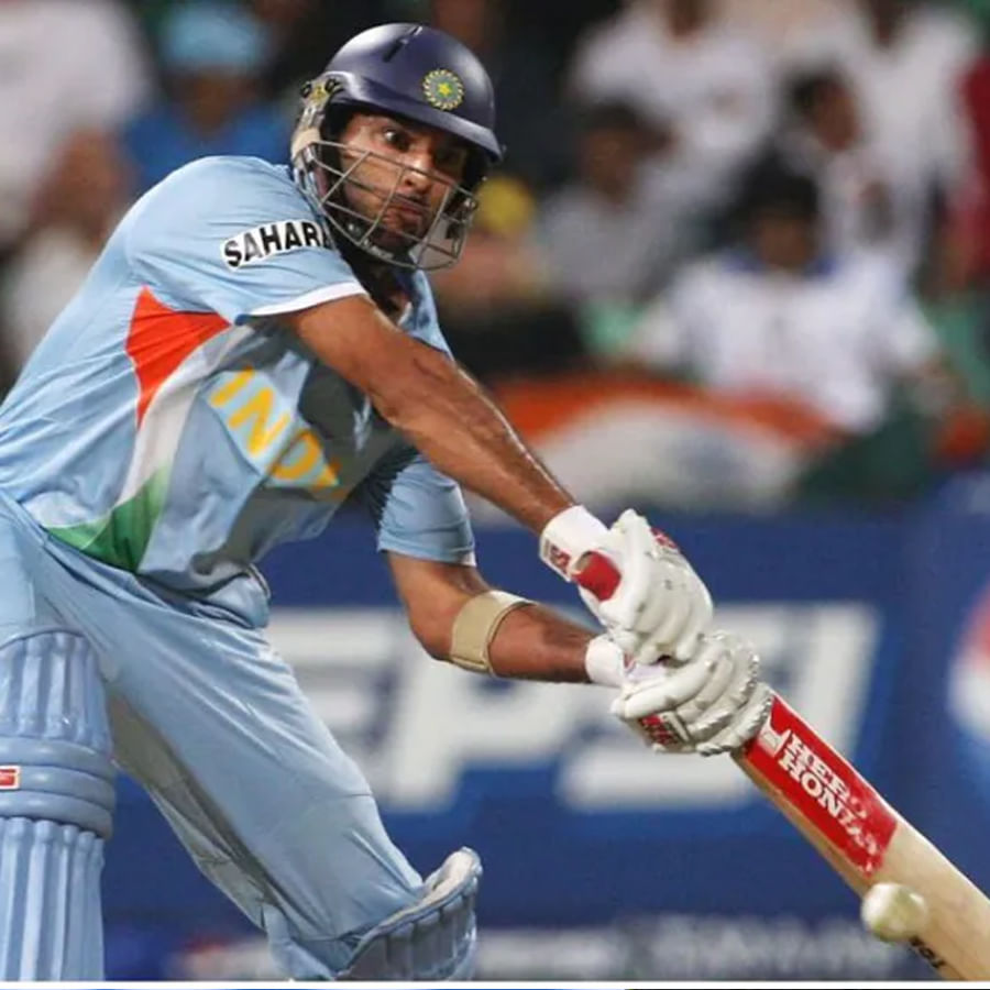 టీ20 వరల్డ్‌కప్‌, టీ20ల్లో ఫాస్టెస్ట్ హాఫ్ సెంచరీ చేసిన ఆటగాడిగా టీమిండియా ప్లేయర్ యువరాజ్ సింగ్ రికార్డు సృష్టించిన విషయం తెలిసిందే. 2007లో జరిగిన తొలి ప్రపంచకప్‌లో ఇంగ్లాండ్‌పై యువరాజ్ 12 బంతుల్లో ఈ ఘనత సాధించాడు.