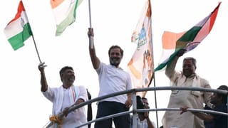 Delhi: గర్ల్ ఫ్రెండ్ తో షాపింగ్ కు వెళ్లి భార్యకు అడ్డంగా దొరికిపోయిన భర్త.. ఇద్దరినీ దంచికొట్టిన భార్య