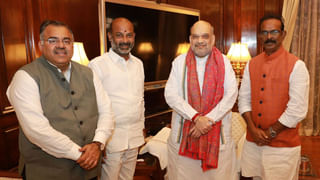 Munugode Bypoll: మునుగోడులో మళ్లీ పోస్టర్ల కలకలం.. ‘అలా చెప్పే దమ్ముందా రాజగోపాల్‌?’ అని సవాల్‌ చేస్తూ..