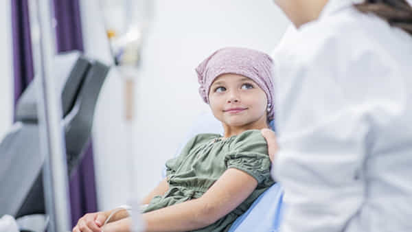 Blood Cancer: పిల్లల్లో ఈ లక్షణాలు కనిపిస్తున్నాయా?.. బ్లడ్ క్యాన్సర్ కావచ్చు! తస్మాత్ జాగ్రత్త..