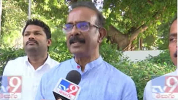 Boora Narsaiah Goud: అవమానిస్తున్నారు.. బీసీలకు టికెట్ అడిగితే తప్పా..? బూర నర్సయ్యగౌడ్ సంచలన వ్యాఖ్యలు