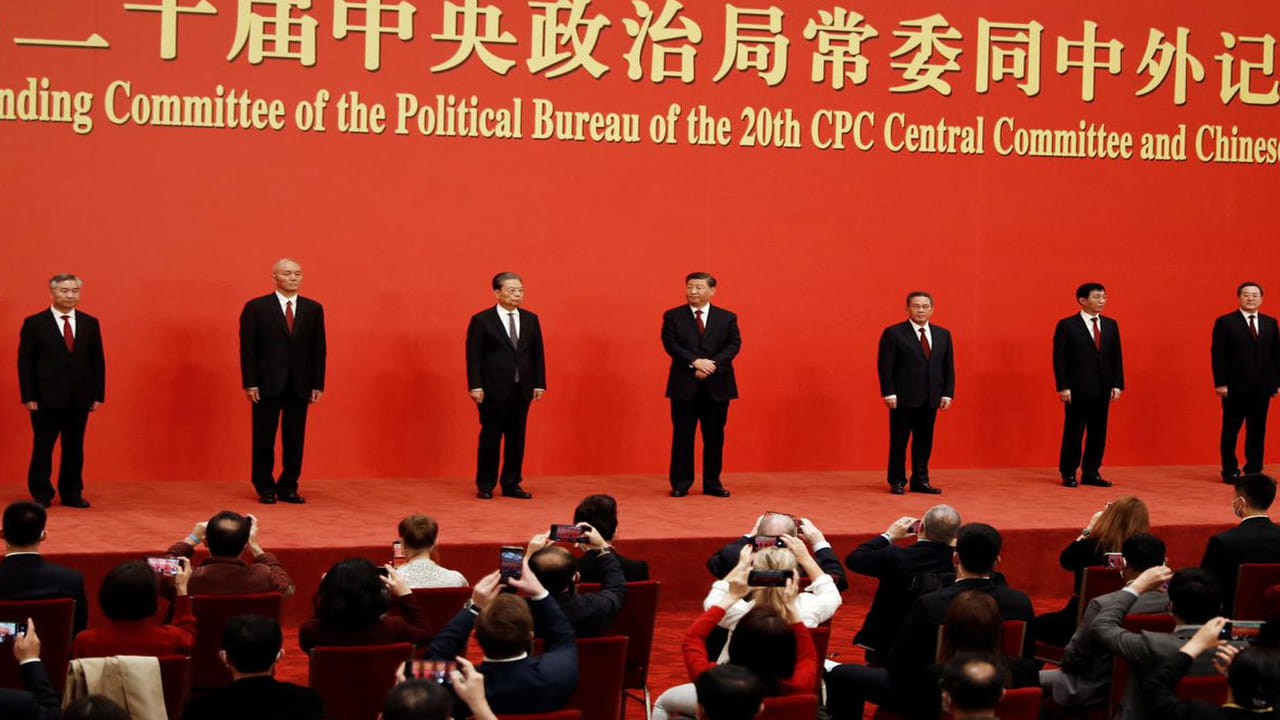 Xi jinping New Team: చైనా కమ్యూనిస్ట్‌ పార్టీలో జిన్‌పింగ్‌ మద్దతుదారులకే పదవులు.. నలుగురు కీలక నేతలు ఔట్..