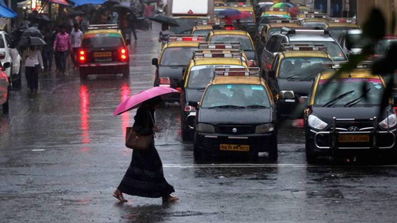 Cyclone Sitrang: తీర ప్రాంతాల్లో దడపుట్టిస్తున్న సిత్రాంగ్‌ తుఫాన్‌.. ఏపీ సహా పలు రాష్ట్రాలకు అలెర్ట్..