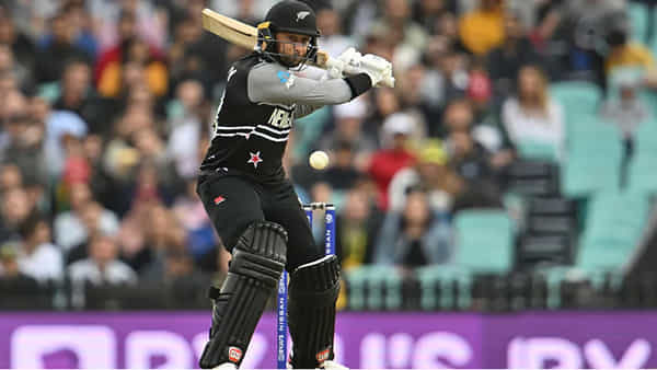 T20 World Cup: 7 ఫోర్లు, 2 సిక్సులు.. తుపాన్ వేగంతో 92 పరుగులు.. ఆస్ట్రేలియా పేస్ దళాన్ని చితక్కొట్టిన బ్యాటర్..