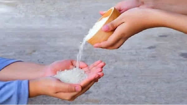 Dhanteras Daan: ధన్తేరాస్, దీపావళి రోజున వాటిని ఖచ్చితంగా దానం చేయండి..ఏడాది పొడువునా మీకు శుభం జరుగుతుంది