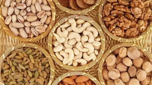 Health Tips: డ్రై ఫ్రూట్స్ని ఇలా తీసుకుంటే అద్భుతమైన ఆరోగ్య ప్రయోజనాలు.. ఇప్పుడే తెలుసుకోండి..