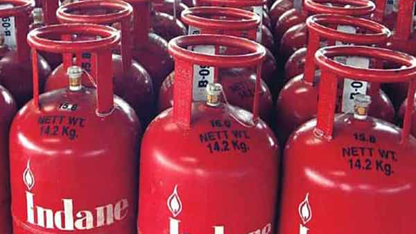 Free LPG Cylinders: ఆ రాష్ట్ర ప్రజలకు గుడ్ న్యూస్.. సంవత్సరానికి 3 ఎల్పీజీ సిలిండర్లు ఫ్రీ.. షరతులు వర్తిస్తాయి..