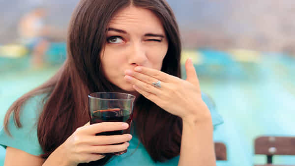 Reduce To Hiccups: ఎక్కిళ్లు ఎక్కువగా వస్తున్నాయా.. అయితే ఇలా ట్రై చేయండి