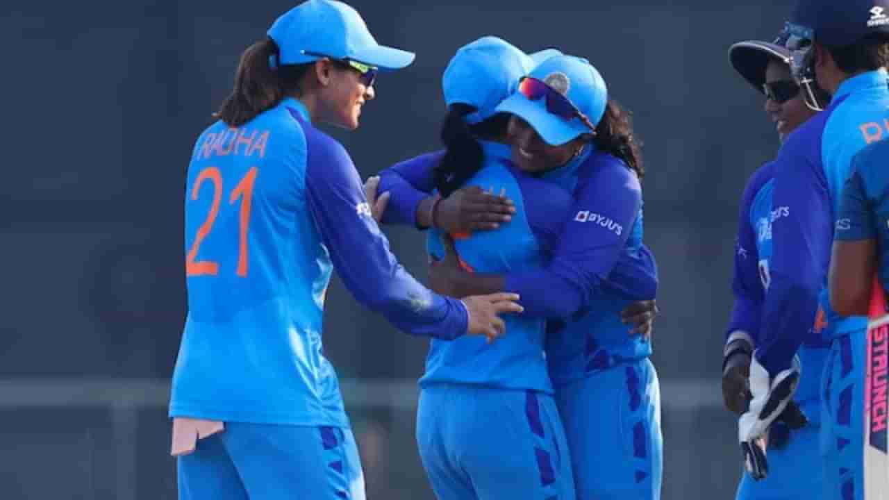 Women Asia Cup: ఆసియా కప్‌లో అదరగొడుతోన్న టీమిండియా.. హ్యాట్రిక్ విజయంతో అగ్రస్థానం..