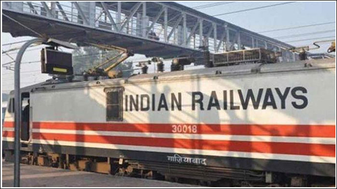 Indian Railway: దీపావళి పండగ గిఫ్ట్: రైల్వే ఉద్యోగులకు కళ్లు చెదిరే శుభవార్త చెప్పిన మోడీ ప్రభుత్వం.. అదేంటో తెలుసా..?