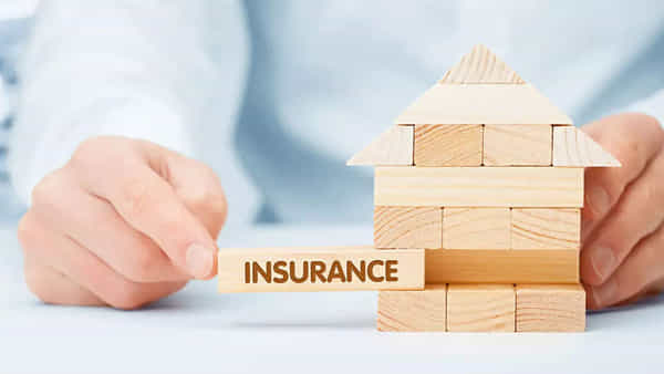 Insurance New Rule: ఇన్స్యూరెన్స్ చేస్తున్నారా.. ఐఆర్డీఏఐ చేసిన మార్పుల గురించి తెలుసుకోండి.. నవంబర్ 1 నుంచి మారిపోతున్నాయి..