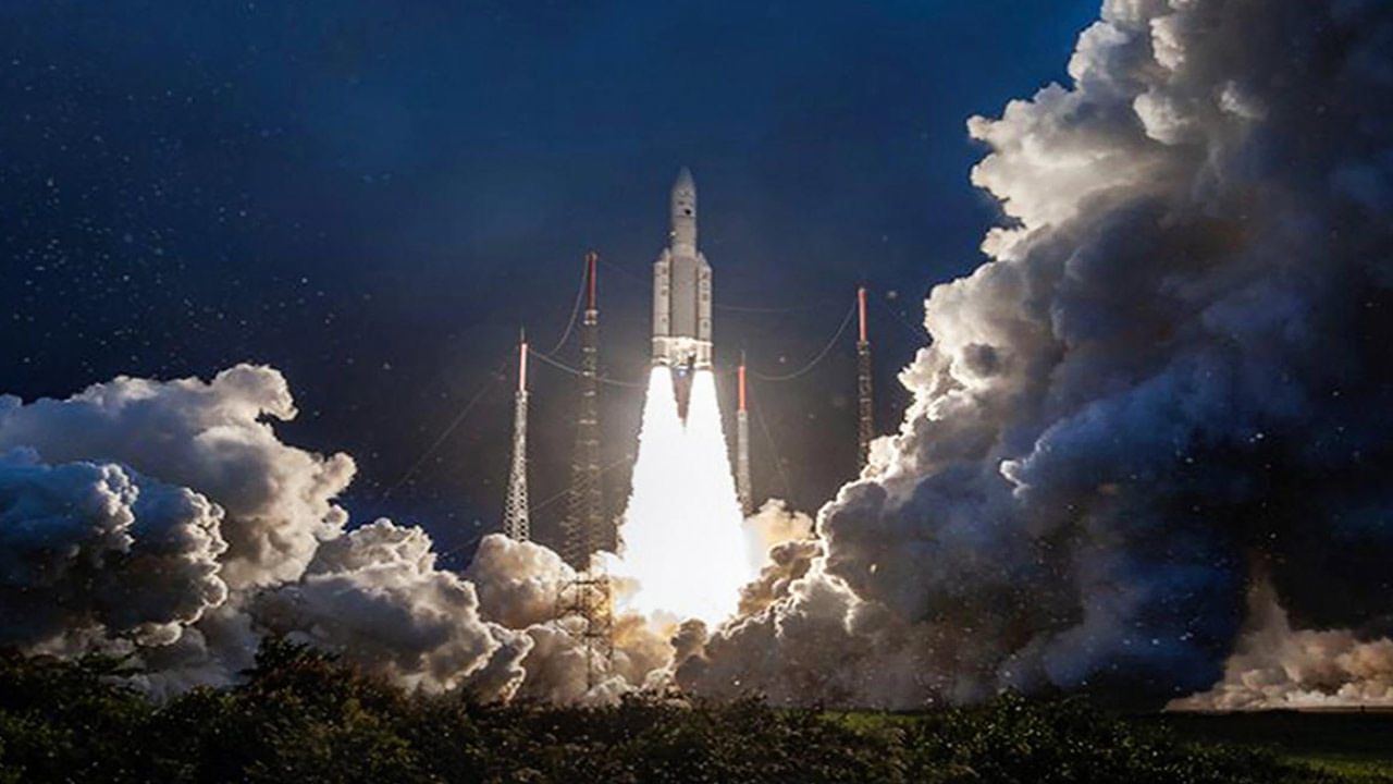 ISRO Satellites Launch: మరో సక్సెస్ కొట్టిన ఇస్రో 'బాహుబలి' రాకెట్.. జీఎస్ఎల్వీ మార్క్-3 ప్రయోగం విజయవంతం