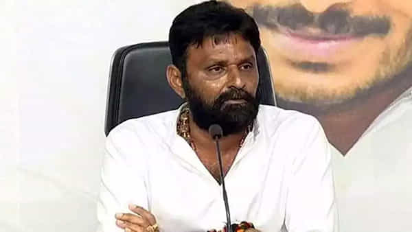 Andhra Pradesh: మునుగోడులో ఆ అభ్యర్థిలా పవన్ కళ్యాణ్ వైఖరి.. జనసేనానిపై ఘాటు వ్యాఖ్యలు చేసిన కొడాలి నాని