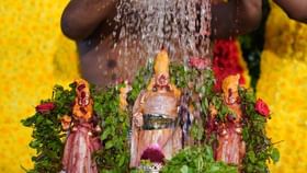 Konaseema Tirupati: కన్నుల పండువగా వాడపల్లి బ్రహ్మోత్సవాలు.. శ్రీవారికి ప్రత్యేక పూజలు, అభిషేకాలు, వాహన సేవలు.. భారీ సంఖ్యలో భక్తులహాజరు Konaseema Tirupati: కన్నుల పండువగా వాడపల్లి బ్రహ్మోత్సవాలు.. శ్రీవారికి ప్రత్యేక పూజలు, అభిషేకాలు, వాహన సేవలు.. భారీ సంఖ్యలో భక్తులహాజరు