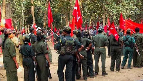 Telangana: ప్రజాకోర్టులో గ్రామస్తుడికి మరణశిక్ష.. అందుకేనంటూ మావోయిస్టుల ప్రకటన..