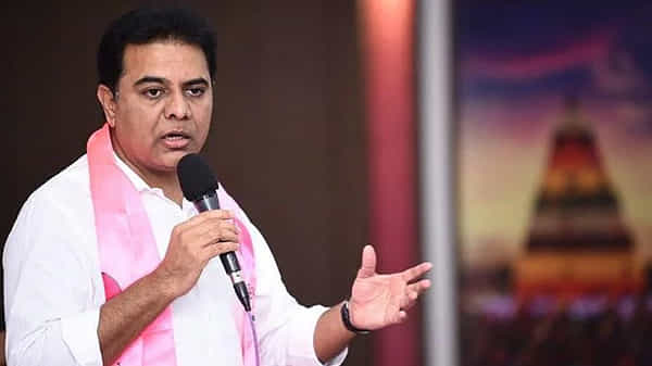 Munugode Bypoll: డోస్ పెంచిన మంత్రి కేటీఆర్.. ఏకంగా ప్రధాని టార్గెట్గా సంచలన ట్వీట్..
