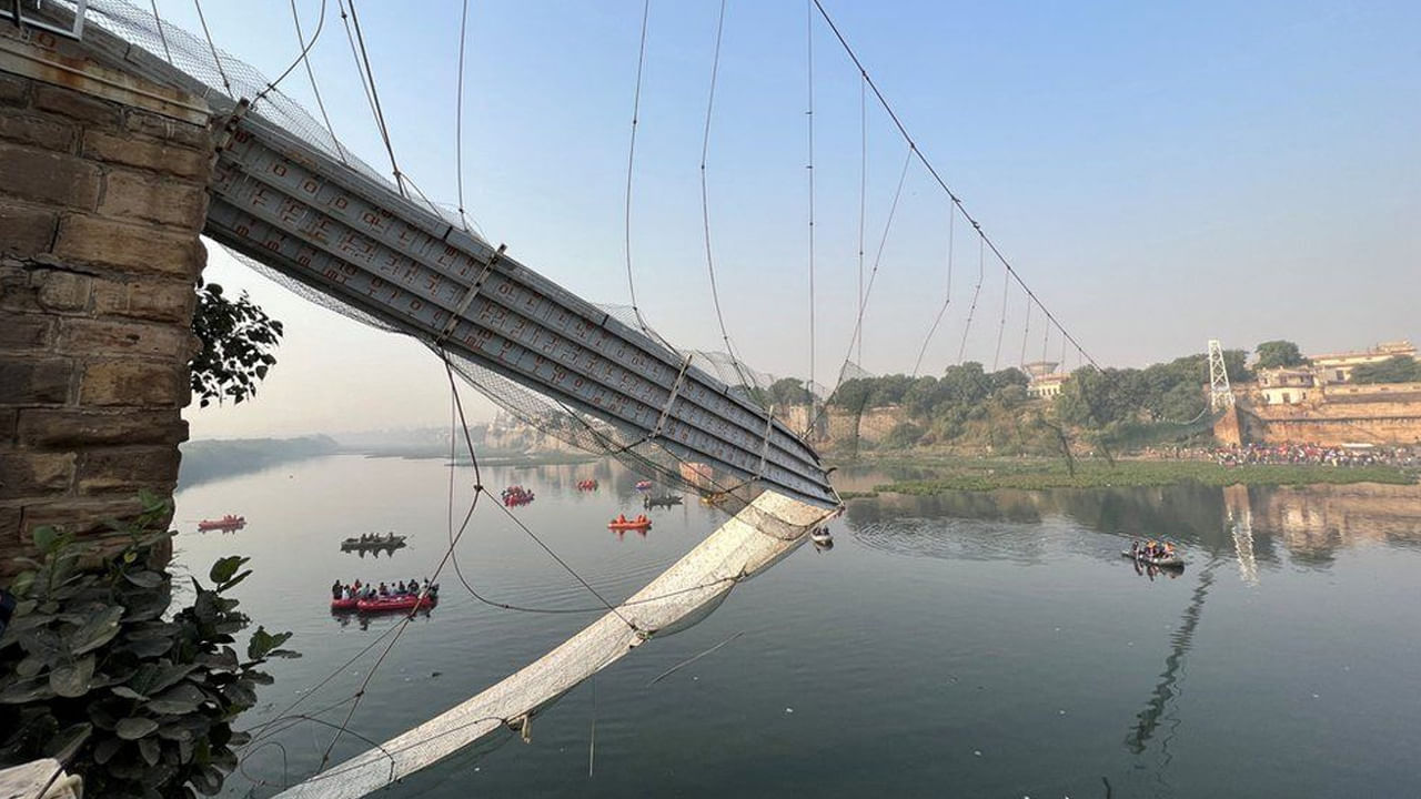 Gujarat Cable Bridge: వారి కక్కుర్తే 141 మంది ప్రాణాలు బలిగొంది.. కేబుల్ బ్రిడ్జి ఘటనపై వెలుగులోకి సంచలన విషయాలు..
