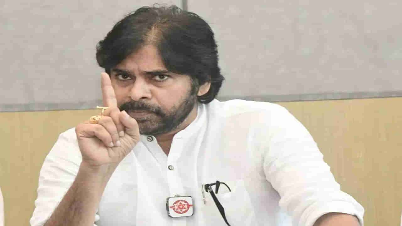 Pawan Kalyan: ప్రభుత్వం త్వరలోనే కూలిపోతుంది.. పవన్ కల్యాణ్ స్ట్రాంగ్ వార్నింగ్..