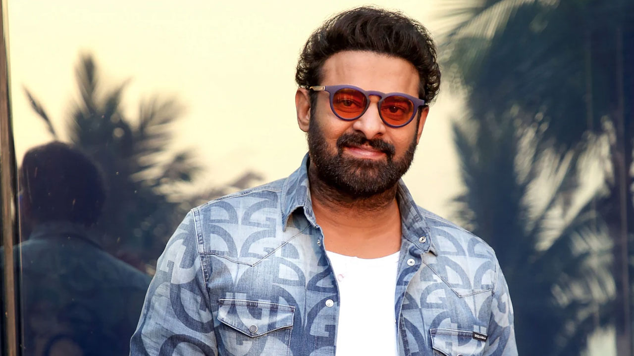 Prabhas: ప్రభాస్ జోడిగా కన్నడ ముద్దుగుమ్మ.. మారుతి సినిమా కోసం ఆ స్టార్ హీరోయిన్..