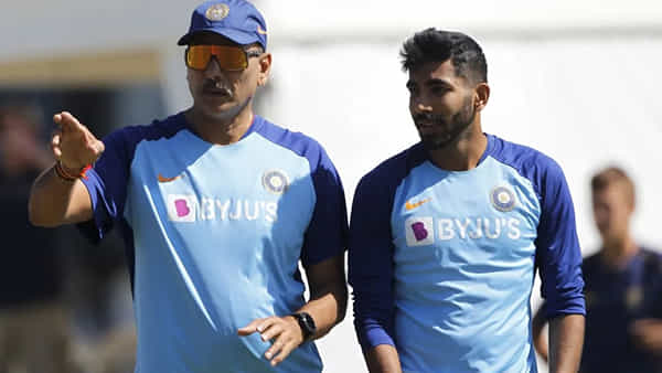 T20 World Cup: టీ20 ప్రపంచకప్ లో బూమ్రా ఆడకపోవడంపై ఇండియా మాజీ కోచ్ రవిశాస్త్రి ఆసక్తికర వ్యాఖ్యలు..
