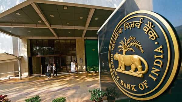 RBI: ధరల నియంత్రణలో ఆర్బీఐ విఫలం.. నెల రోజుల్లోనే భారీగా పెరిగిన ద్రవ్యోల్బణం..