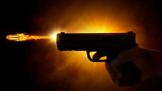 Hyderabad: బాత్రూమ్‌లో విద్యుత్ షాక్ తో మృతి చెందిన నవ దంపతులు..పెళ్ళైన రెండు నెలలకే దుర్ఘటన..