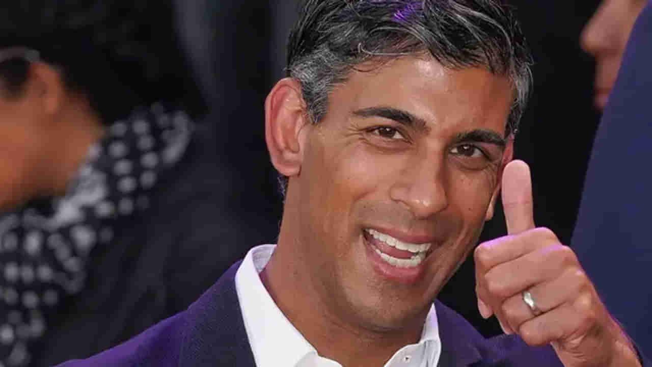 Rishi Sunak: బ్రిటన్ ప్రధానిగా భారత సంతతి వ్యక్తి.. ఫలించిన రిషి సునాక్ సంకల్పం..