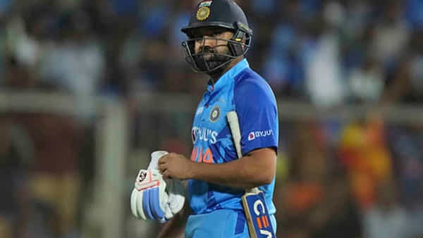 Rohit Sharma: ఆ కారణాలే కొంపముంచాయా.? కెప్టెన్సీ నుంచి రోహిత్ తప్పుకుంటాడా.. తప్పిస్తారా.?