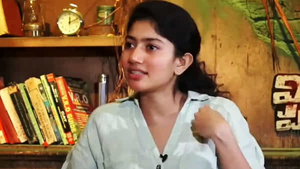 Sai Pallavi: నేను బాధపడను.. రాసిపెట్టిలేదు అని సరిపెట్టుకుంటా.. సాయి పల్లవి ఎమోషనల్ కామెంట్స్