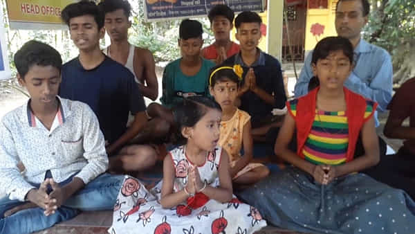 Sanskrit Speaking Village: ఆ గ్రామంలో అందరూ సంస్కృతంలోనే మాట్లాడుతారు.. ఎక్కడో తెలుసా?