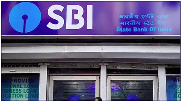 SBI: దీపావళి పండగకు ముందు ఖాతాదారులకు ఎస్బీఐ అదిరిపోయే గుడ్న్యూస్.. అదేంటంటే..!