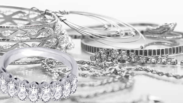 Silver Hallmarking: వెండి నగలు, నాణేలకు హాల్మార్కింగ్ అవసరమా? నిబంధనలు ఏం చెబుతున్నాయి..?