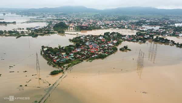 Thailand: థాయిలాండ్ ను వణికిస్తున్న నోరు తుఫాన్.. దెబ్బతిన్న 45 వేల ఇళ్లు..