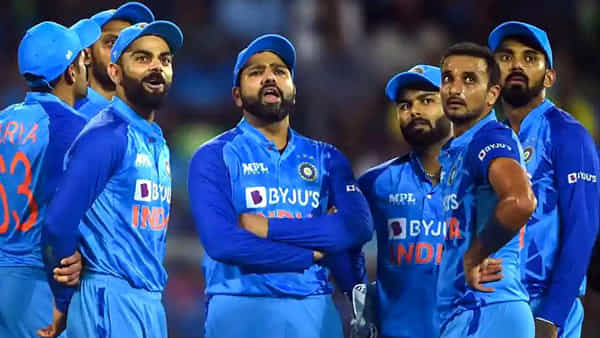 ICC Awards: ప్లేయర్ ఆఫ్ ది మంత్ రేసులో ముగ్గురు భారతీయులు.. లిస్టులో మాజీ సారథి, ఆసియా కప్ విజేతలు..