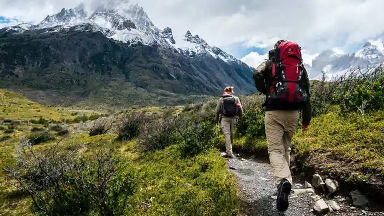 Trekking: ట్రెక్కింగ్ కు వెళ్తున్నారా.. ఈ టిప్స్ పాటిస్తే బెస్ట్ మెమొరీస్ మీ సొంతం..