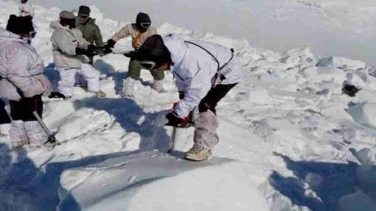 Uttarakhand: ఉత్తరాఖండ్లో ఇంకా లభించని 27 మంది మౌంటెనీర్స్ ఆచూకీ.. 14వేల అడుగుల ఎత్తులో కొనసాగుతున్న రెస్క్యూ ఆపరేషన్..