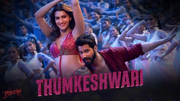Bhediya: కృతి సనన్తో కలిసి స్టెప్పులేసి వరుణ్ ధావన్.. బేడియా నుంచి అదిరిపోయే సాంగ్