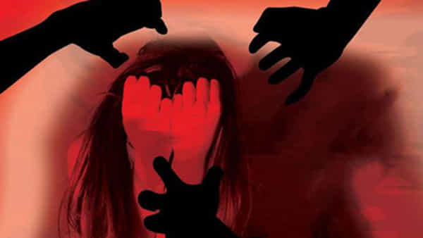Andhra Pradesh Crime: ఒంగోలులో దారుణం! వివాహితను బైక్తో ఢీకొట్టి.. ఆపై గ్యాంగ్ రేప్..