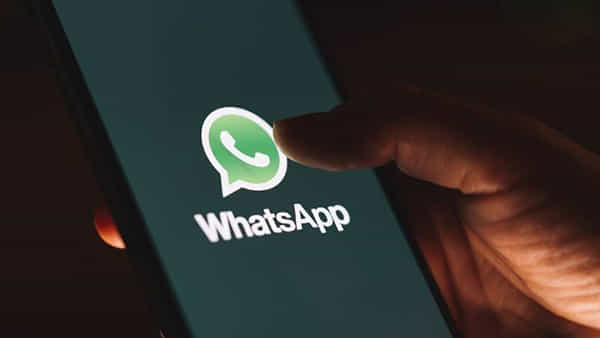 WhatsApp: వాట్సాప్లో ఈ తప్పులు అస్సలు చేయకండి.. ఏం కాదులే అనుకున్నారో రిజల్ట్ ఇలా ఉంటది..