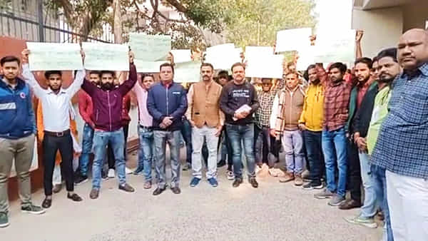 Loudspeakers Controversy: మరోసారి తెరపైకి వచ్చిన లౌడ్ స్పీకర్ వివాదం.. ప్రభుత్వాదేశాలను అధికారులు పట్టించుకోవడంలేదన్న ప్రముఖ హిందూ సంస్థ..