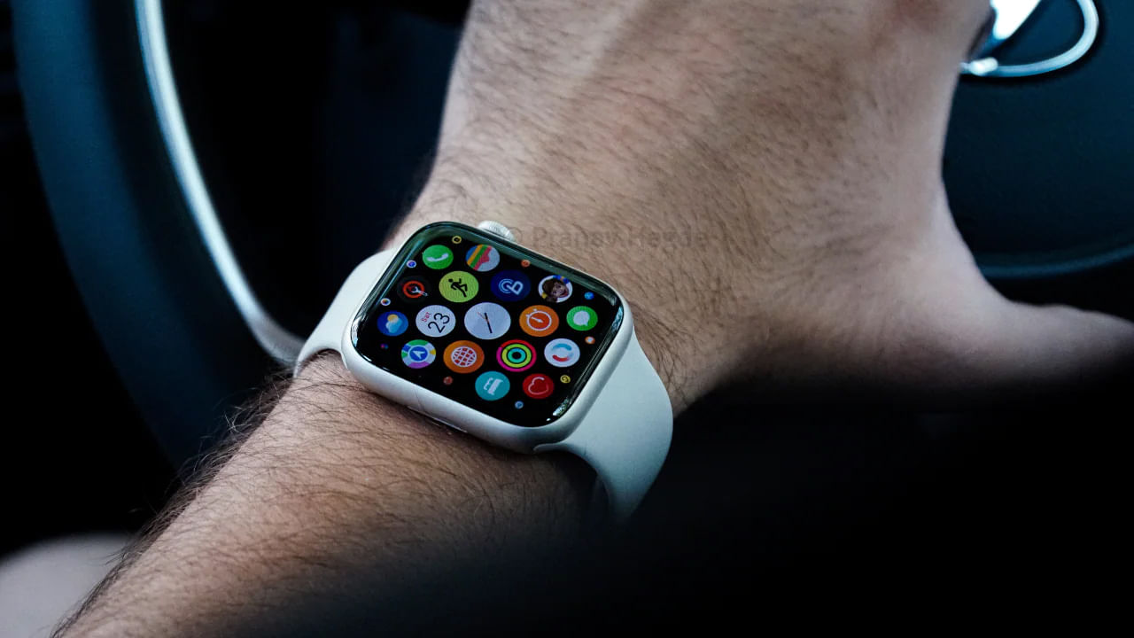 Apple Smart Watches: యాపిల్ వాచ్ ప్రియులకు గుడ్ న్యూస్.. త్వరలో మార్కెట్‌లోకి రెండు కొత్త స్మార్ట్‌వాచ్‌లు