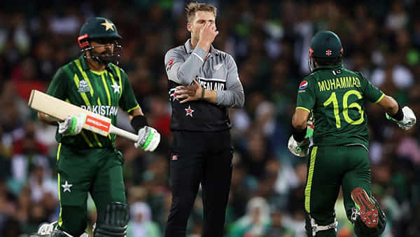 NZ vs PAK: రికార్డ్ బ్రేకింగ్ సెంచరీతో సత్తా చాటిన బాబర్-రిజ్వాన్.. టీ20 ప్రపంచకప్లో ఏకంగా 9వసారి..