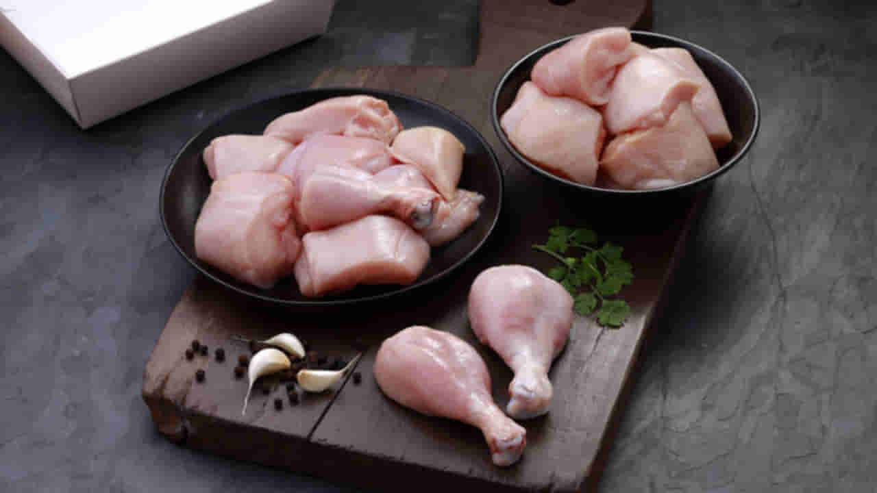 Andhra Pradesh: లొట్టలేసుకుంటూ చికెన్ తింటున్నారా? అయితే ముందు ఈ విషయం తెలుసుకోండి.. లేదంటే ఇక మీ ఇష్టం..