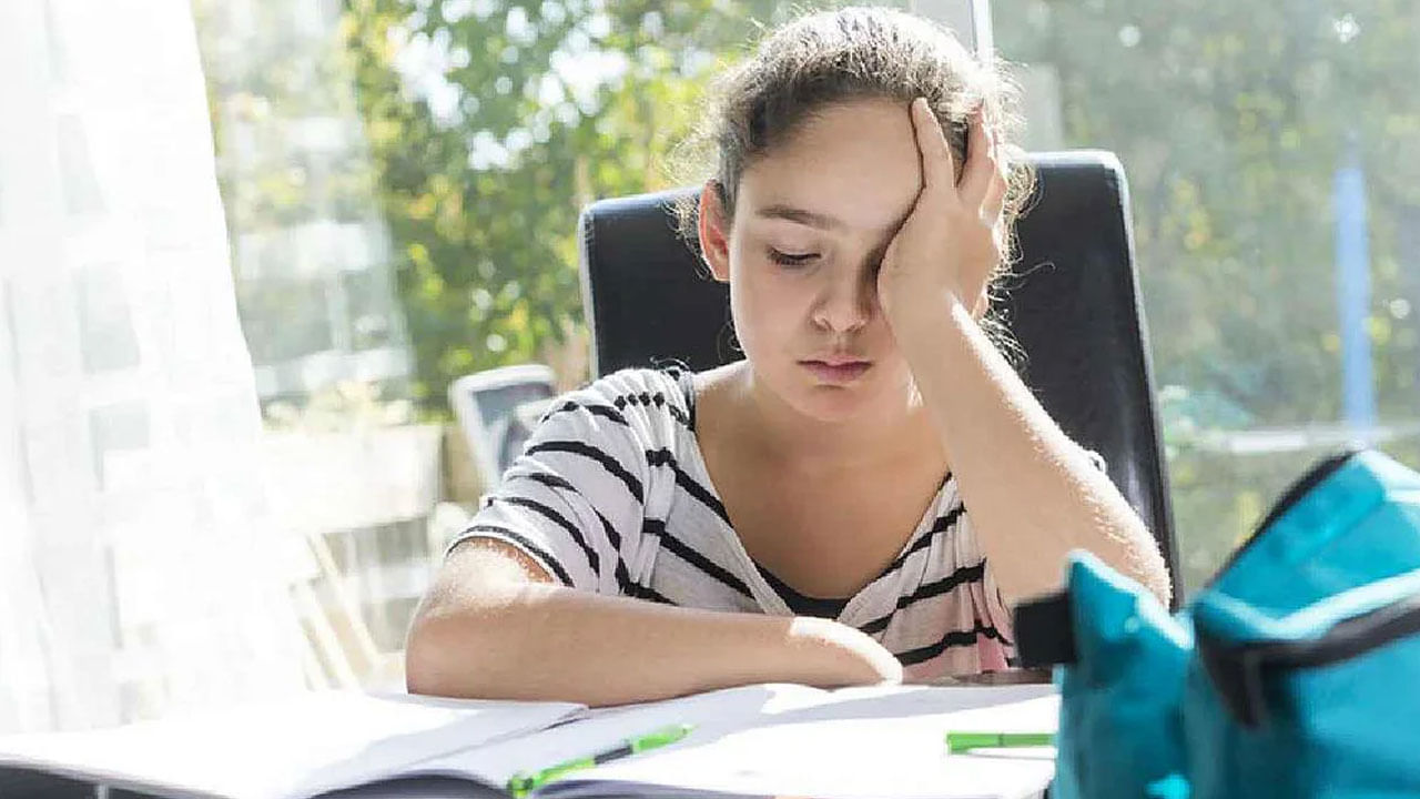 Children Care: పేరెంట్స్ బీ కేర్‌ఫుల్.. ఈ విషయాలు పిల్లల్లో మానసిక ఒత్తిడిని పెంచుతాయి..